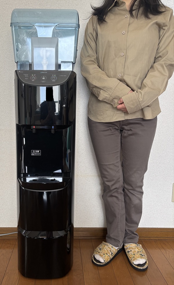 富士山の天然水を使用したふじざくら命水のウォーターサーバー