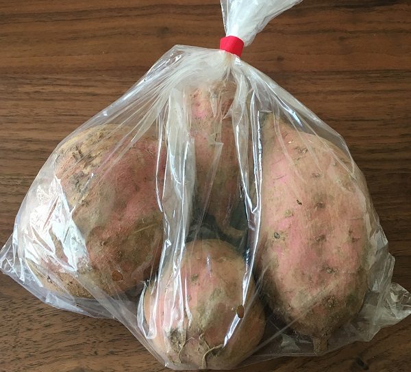 大地を守る会のお試しセットのさつまいも、鹿児島の安納芋